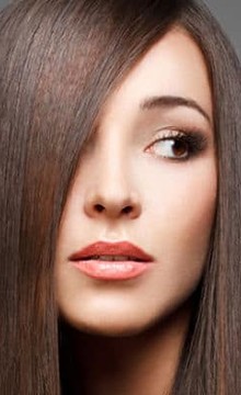 Кератиновое выпрямление волос: а стоит ли его делать?